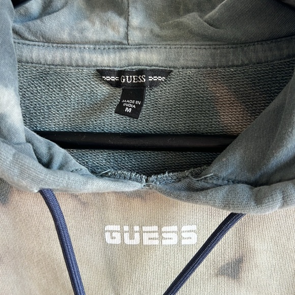 Guess 2Pc Athletic - Picture 4 of 12